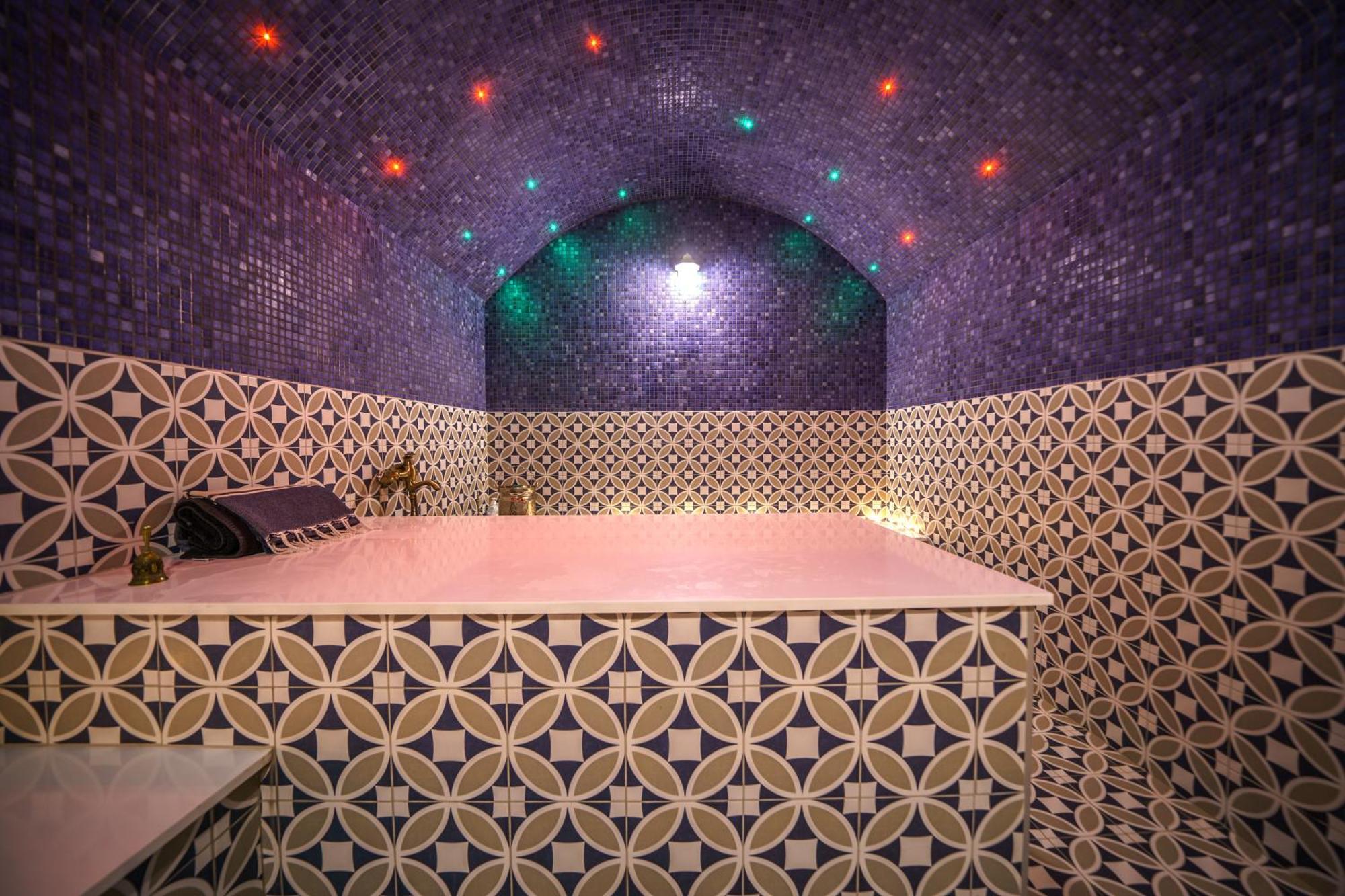 马卡利斯套房酒店及Spa 罗希姆诺 外观 照片